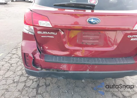 2011 Subaru Outback 2.5I Premium z USA, uszkodzony, nr VIN 4S4BRBGC6B3383370